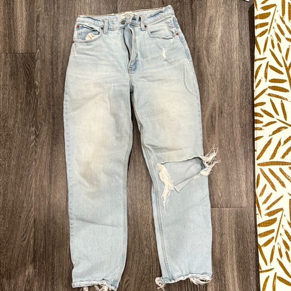 Abercrombie & Fitch Light Blue Women's Straight Leg Jeans - Picture 4 of 4
